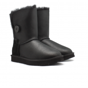 СРЕДНИЕ УГГИ С ПУГОВИЦЕЙ